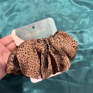 Kristin Ess Oversized Jumbo Cheetah Leopard Hair Scrunchie